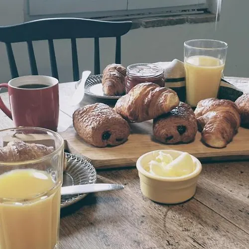 La Chaumiere Сasa de vacaciones Salles-Lavalette